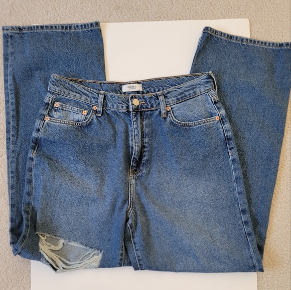 Forever 21  Women’s Destroyed Jeans - Picture 2 of 9